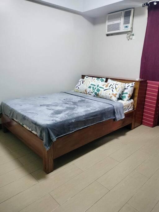 Cubao Manhattanheights U24B Td Apartment Manila Exterior photo